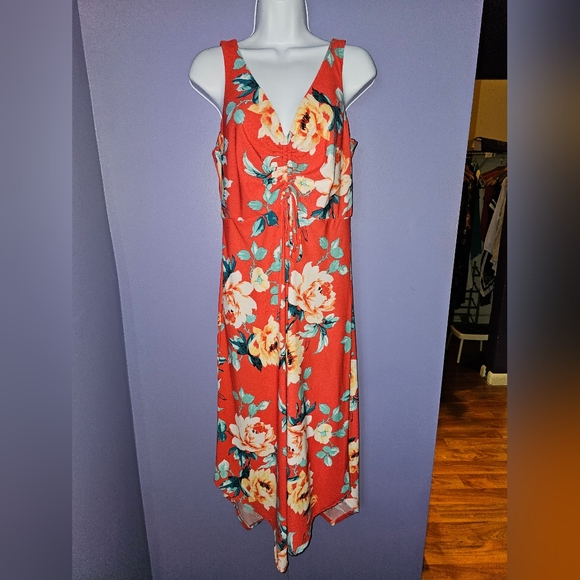 5/$25 Bundle deal! Red floral dress - Picture 4 of 4